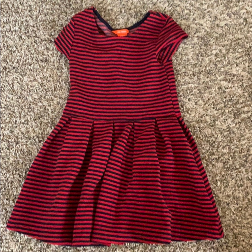 Red & black dress perfect for Valentines Day party